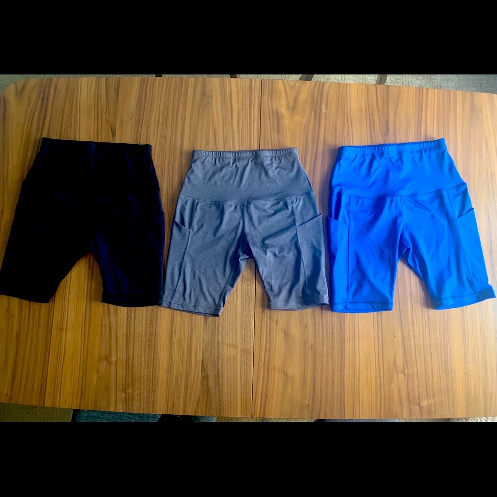 🎉 3 Cadmus Workout shorts with pockets high waist